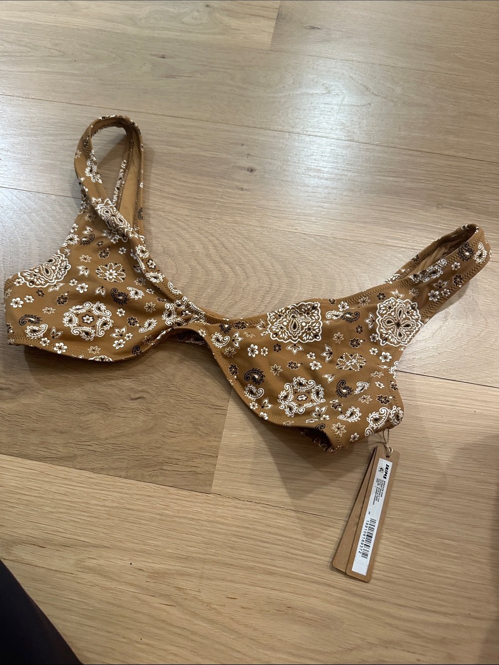 NWT PLUNGE BIKINI TOP